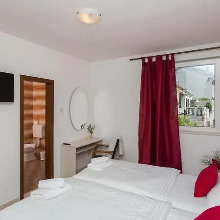 Rosa Bianca - Double Or Twin With Partial Sea View 1 Apartman